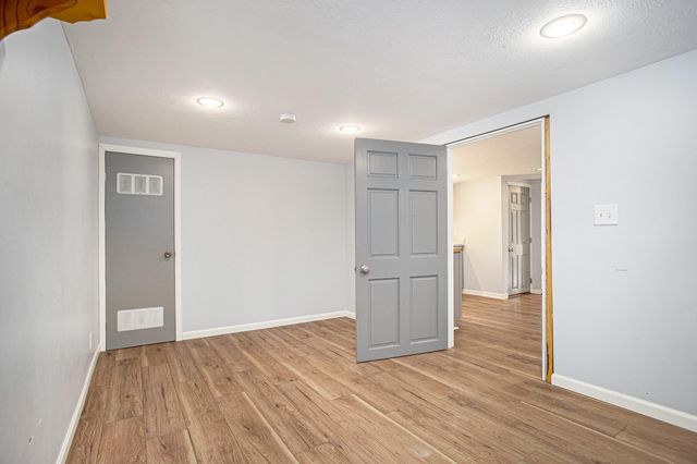 457 S Burr Oak Road, Colon Vllg, MI 49040