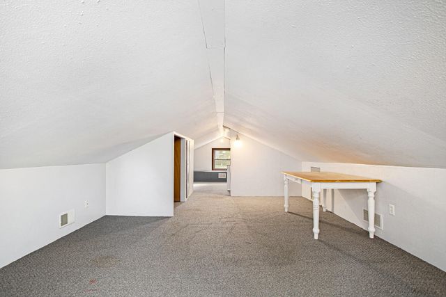 457 S Burr Oak Road, Colon Vllg, MI 49040