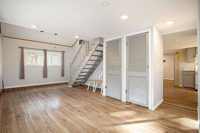 457 S Burr Oak Road, Colon Vllg, MI 49040