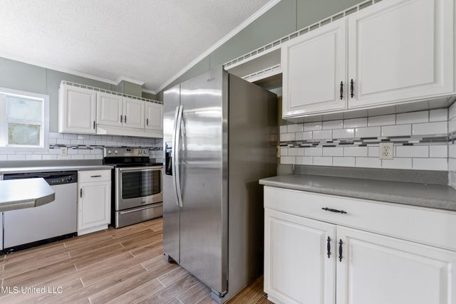 15439 Old Highway 15, D'iberville, MS 39540