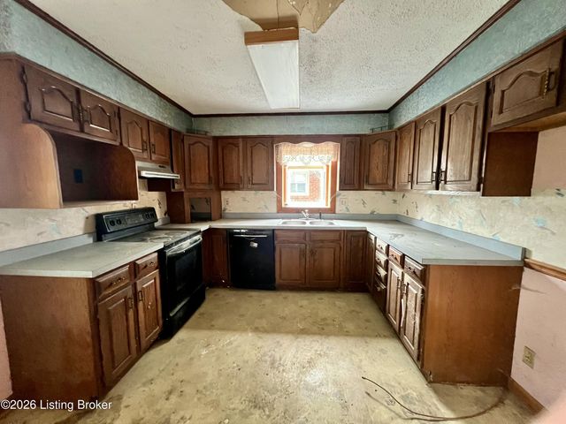 7405 Beahl Blvd, Louisville, KY 40258