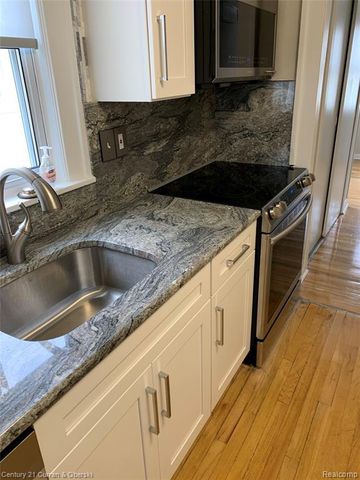 1307 Davis Avenue, Birmingham, MI 48009