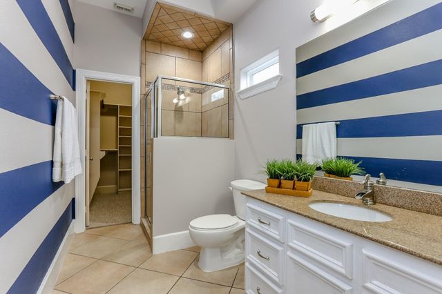 306 Enid Street A, Houston, TX 77009