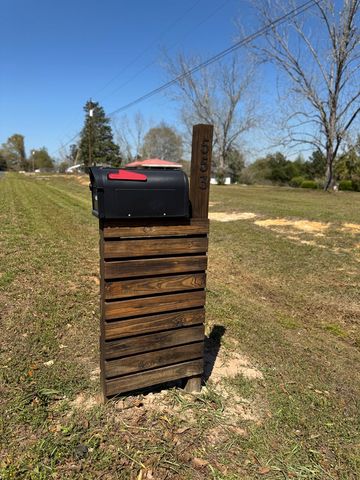 553 Iris Road, Dothan, AL 36301