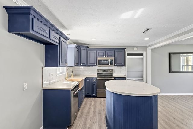 553 Iris Road, Dothan, AL 36301