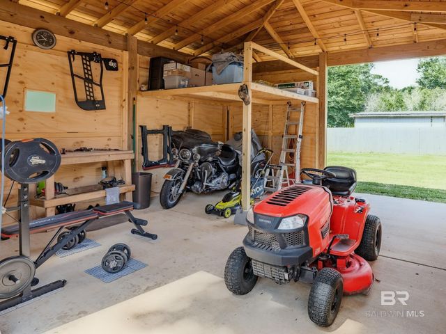 34076 Medlin Lane, Lillian, AL 36549