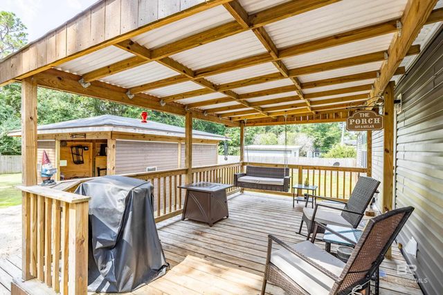 34076 Medlin Lane, Lillian, AL 36549