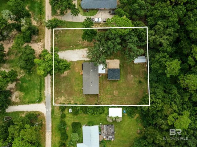 34076 Medlin Lane, Lillian, AL 36549