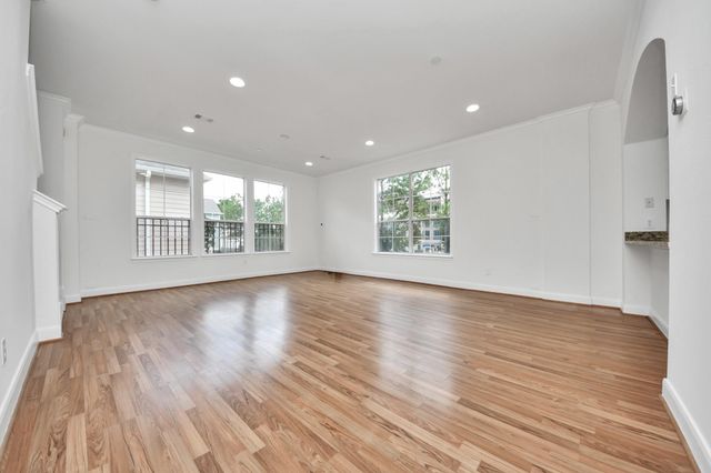 3001 Murworth Drive 904, Houston, TX 77025