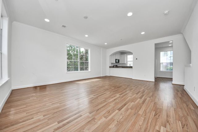 3001 Murworth Drive 904, Houston, TX 77025
