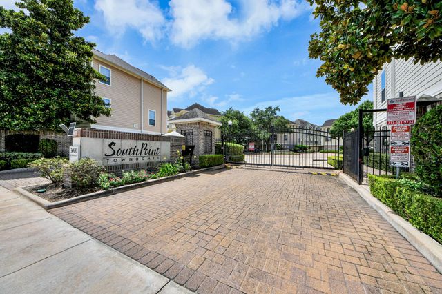 3001 Murworth Drive 904, Houston, TX 77025