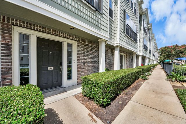 3001 Murworth Drive 904, Houston, TX 77025