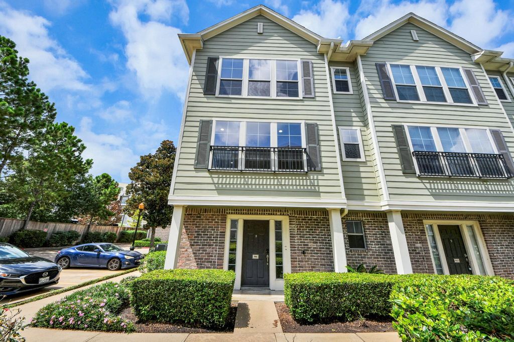 3001 Murworth Drive 904, Houston, TX 77025
