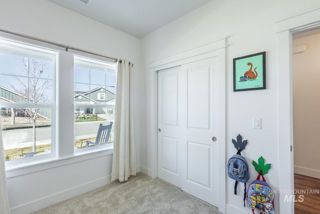 3094 N Greengate Way, Star, ID 83669