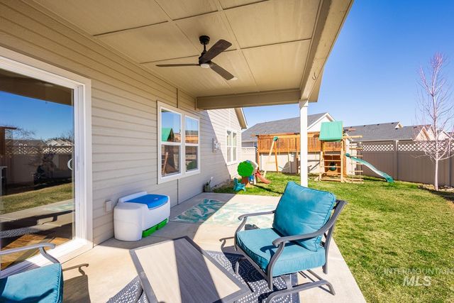 3094 N Greengate Way, Star, ID 83669