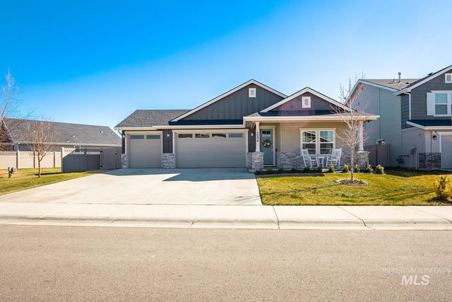 3094 N Greengate Way, Star, ID 83669