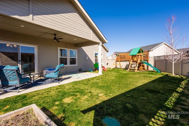3094 N Greengate Way, Star, ID 83669