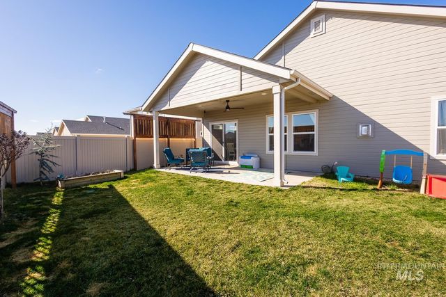 3094 N Greengate Way, Star, ID 83669