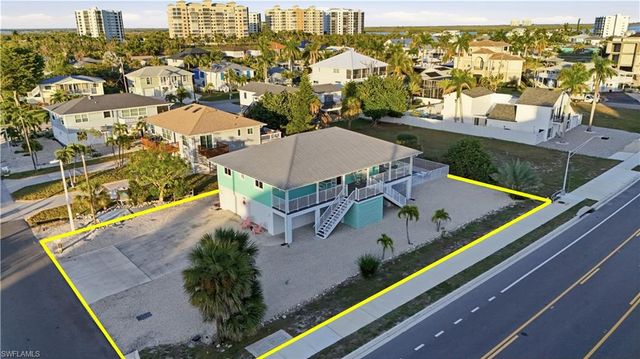 170 Redfish RD, Fort Myers Beach, FL 33931