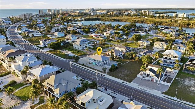 170 Redfish RD, Fort Myers Beach, FL 33931