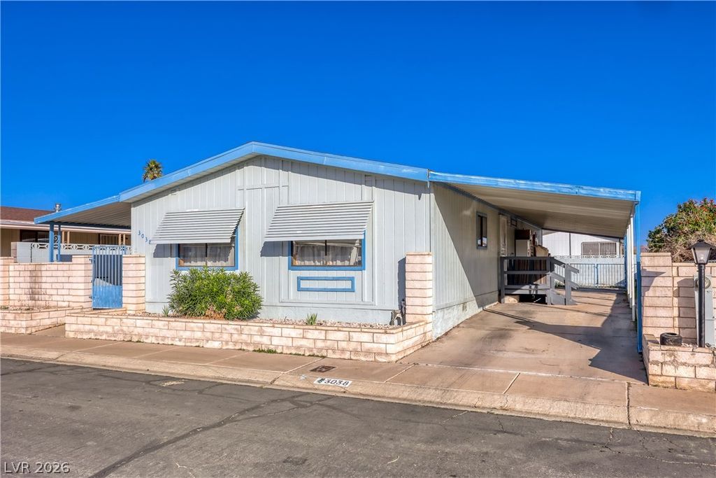 3038 La Barca Lane, Las Vegas, NV 89122 — exterior