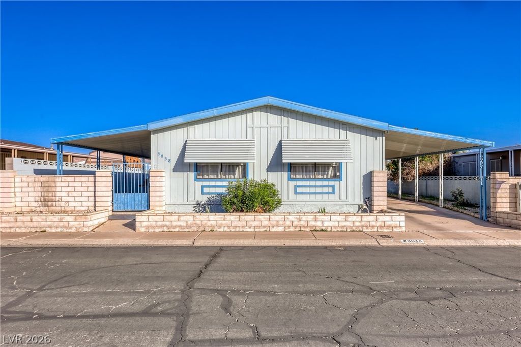 3038 La Barca Lane, Las Vegas, NV 89122 — photo 2