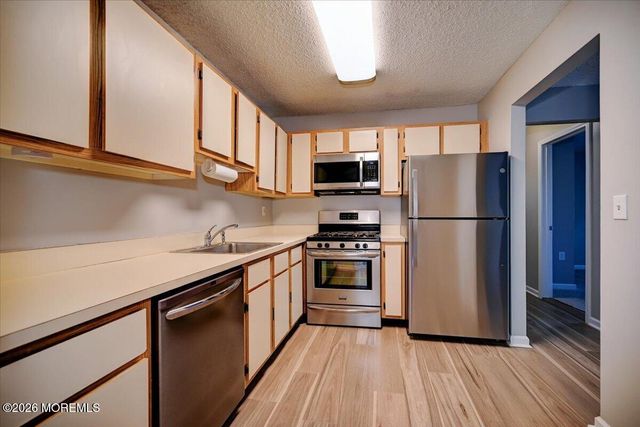 1304 Violet Lane, Jackson, NJ 08527