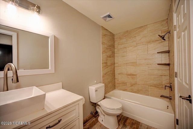 1304 Violet Lane, Jackson, NJ 08527
