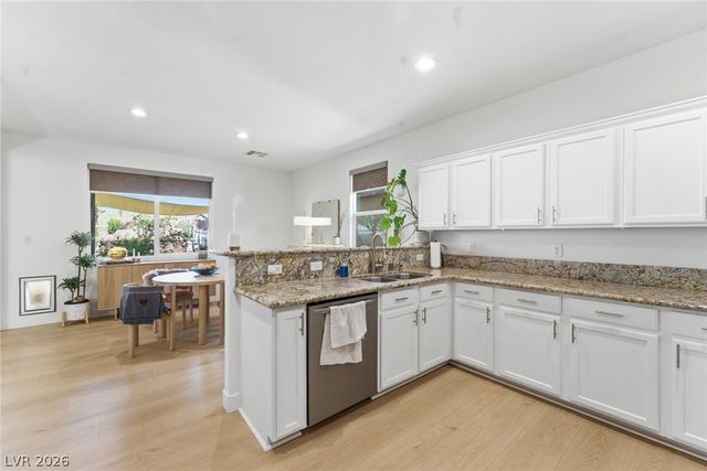 929 Aspen Cliff Drive, Henderson, NV 89011