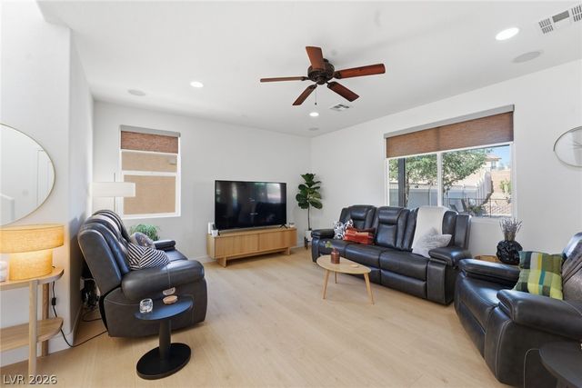 929 Aspen Cliff Drive, Henderson, NV 89011