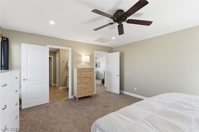 929 Aspen Cliff Drive, Henderson, NV 89011