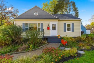 1420 Trails End Street, Kalamazoo, MI 49001