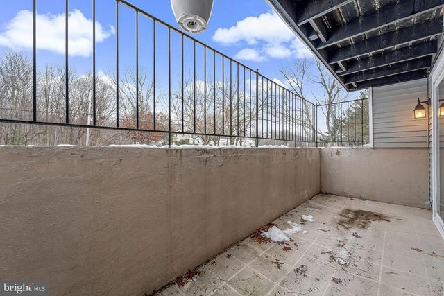 151 KENWOOD DR, Sicklerville, NJ 08081