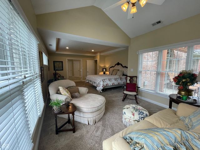 15524 Mission Hills Drive, Carmel, IN 46033