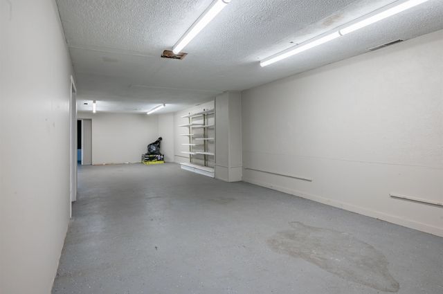 800 Gold Street, Manchester, NH 03103