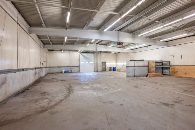 800 Gold Street, Manchester, NH 03103