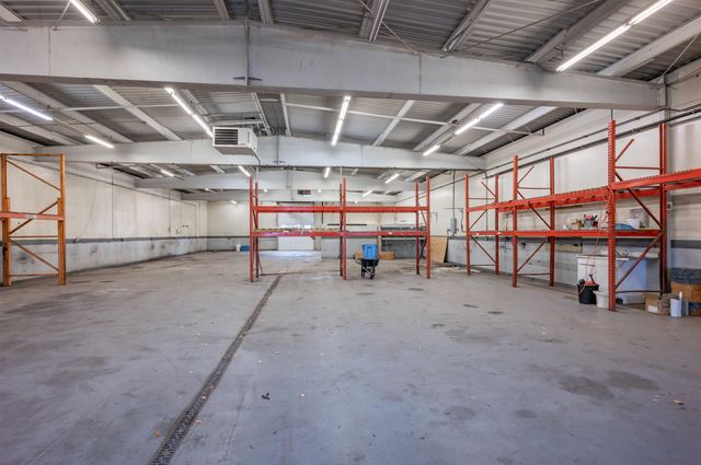 800 Gold Street, Manchester, NH 03103