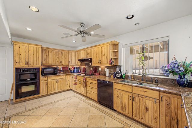 1611 N Blue Ridge Road, Tucson, AZ 85745