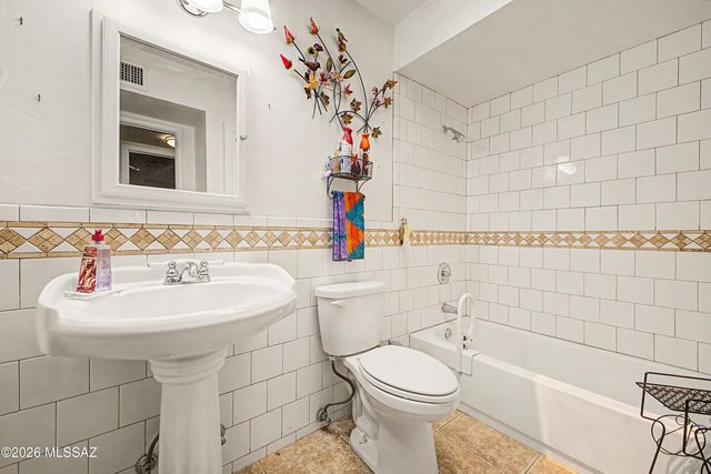 1611 N Blue Ridge Road, Tucson, AZ 85745