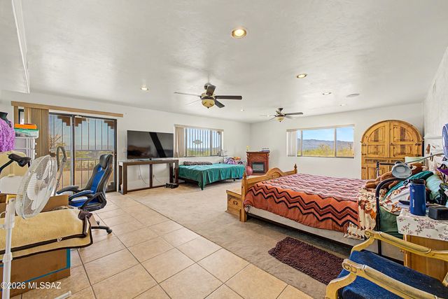 1611 N Blue Ridge Road, Tucson, AZ 85745