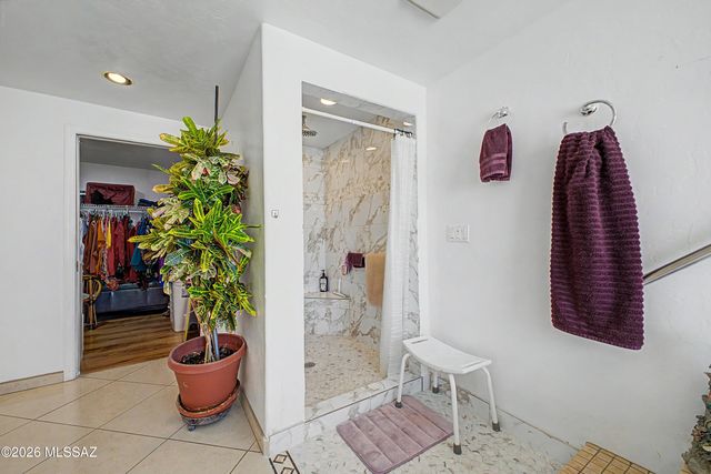 1611 N Blue Ridge Road, Tucson, AZ 85745