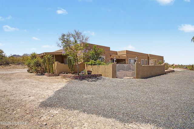 1611 N Blue Ridge Road, Tucson, AZ 85745