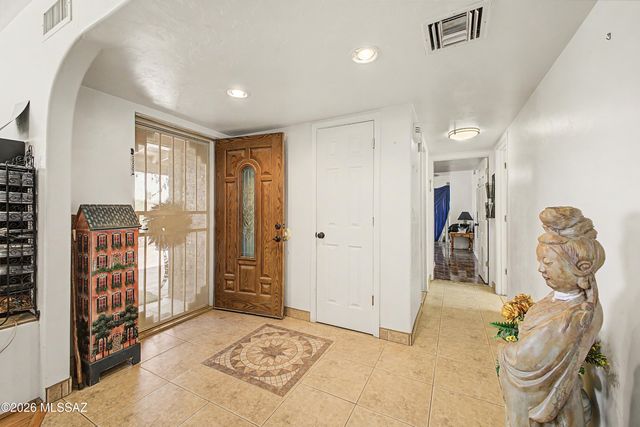 1611 N Blue Ridge Road, Tucson, AZ 85745