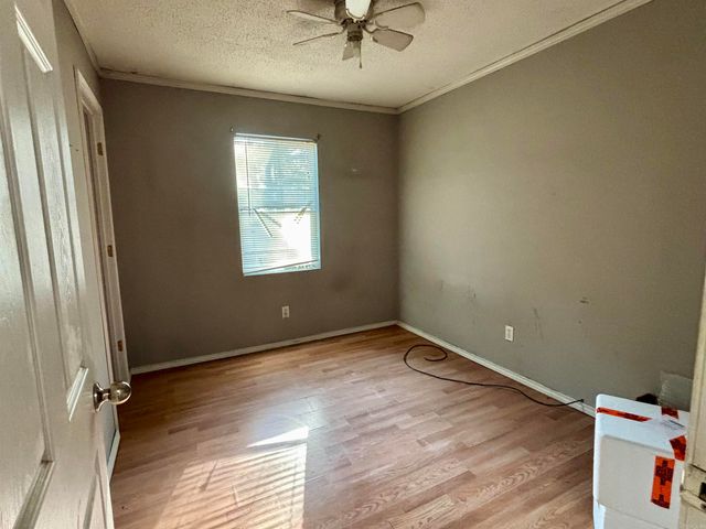 102 Hankins Lane, Pleasant Plains, AR 72568