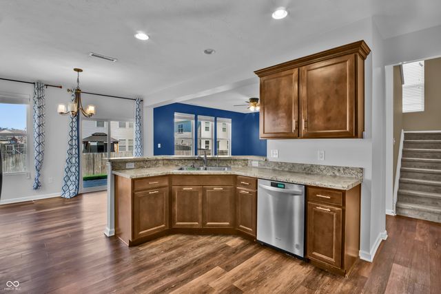 2548 Shadow Bend Drive, Columbus, IN 47201