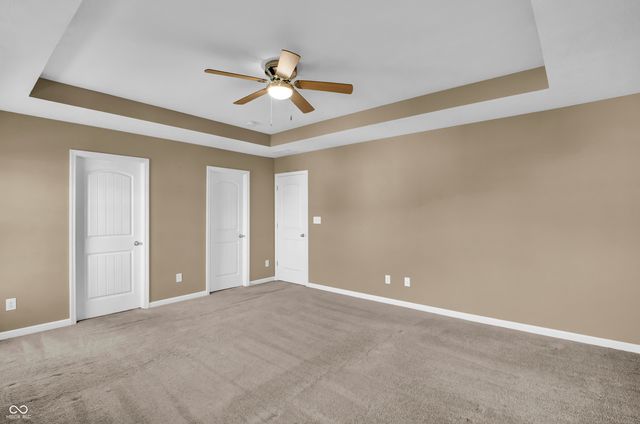 2548 Shadow Bend Drive, Columbus, IN 47201