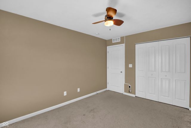 2548 Shadow Bend Drive, Columbus, IN 47201