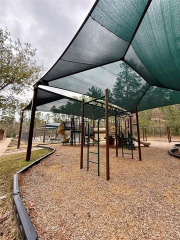 24470 Country Club Drive, Huntsville, TX 77320