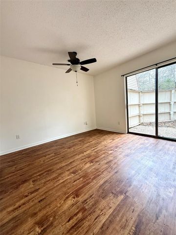 24470 Country Club Drive, Huntsville, TX 77320