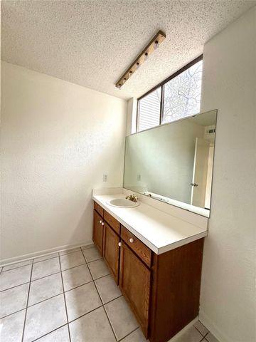 24470 Country Club Drive, Huntsville, TX 77320